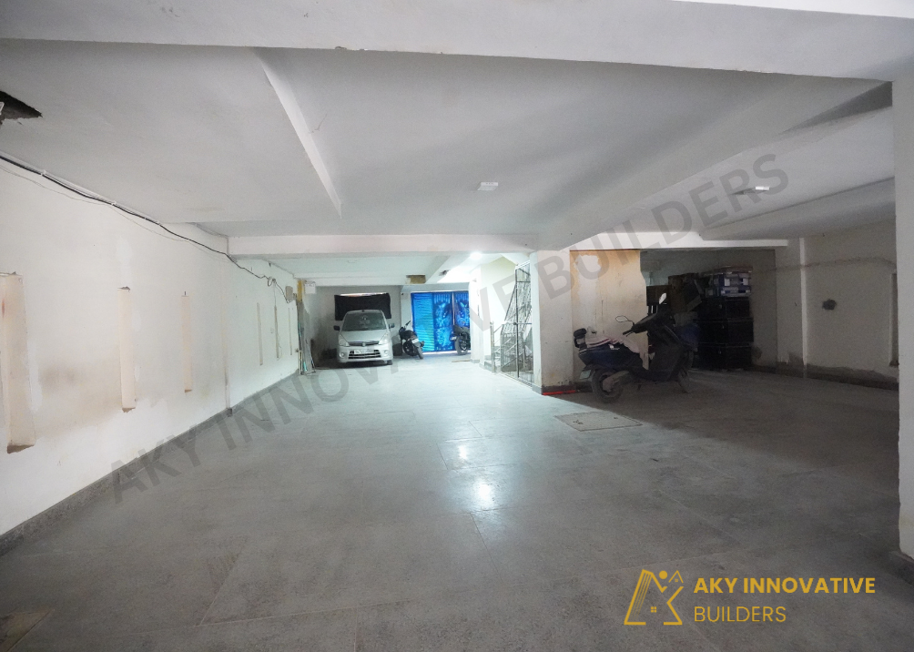 AKY-Sapphire-Heights-Palam-2BHK-First-Floor-Back-Side-Parking-Area