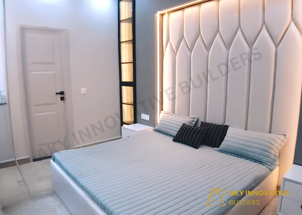 AKY-Topaz-Heights-Dwarka-3BHK-First-Floor-Front-Side-Bedroom-2